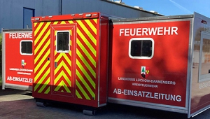 Neuer Einsatzleitcontainer der Kreisfeuerwehr übergeben