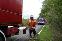 Kreisbereitschaft übt Waldbrandeinsatz im Landkreis Uelzen Kreisbereitschaft übt Waldbrandeinsatz im Landkreis Uelzen
