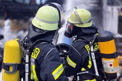 Rehbeck: Schuppenbrand greift über